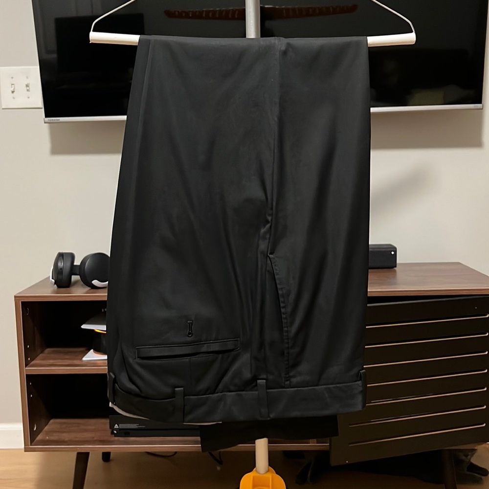 Black golf pants
